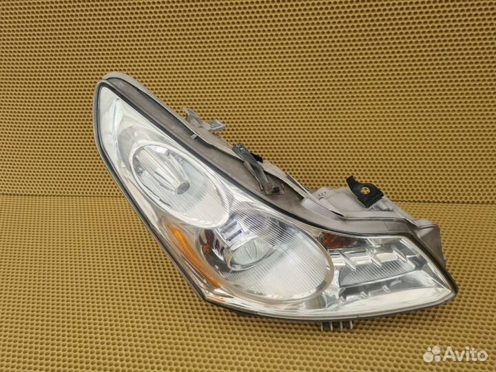 Фара передняя правая Infiniti G35 V36