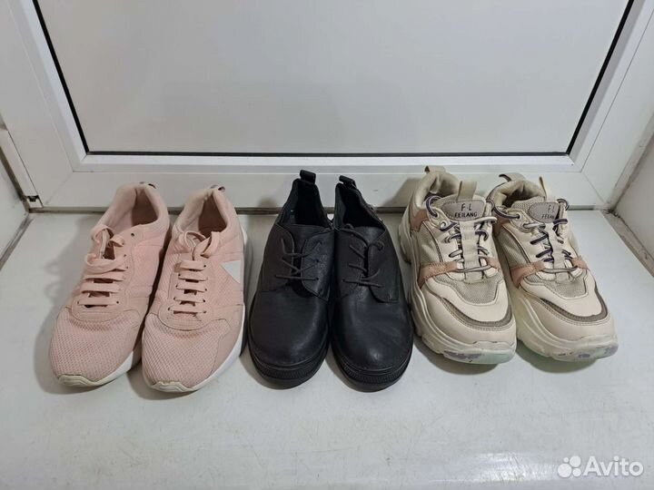 Пакет обуви 36 размера 3 пары