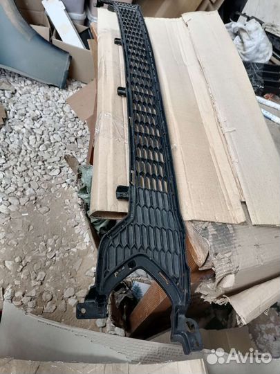 Решетка бампера передняя Kia Ceed JD 2012-2018