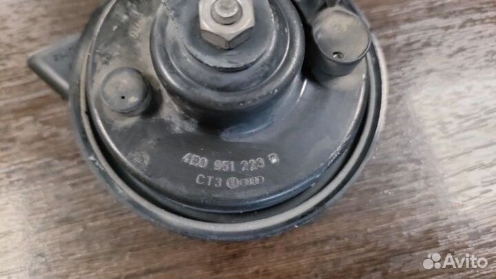 Сигнал звуковой Audi A8 D3 6.0 BHT 2008