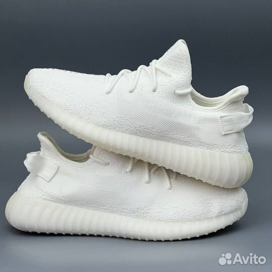 Белые Yeezy Boost 350 V2 новые