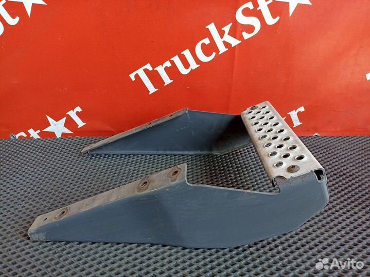 Подножка ящика акб Renault T, Volvo FH