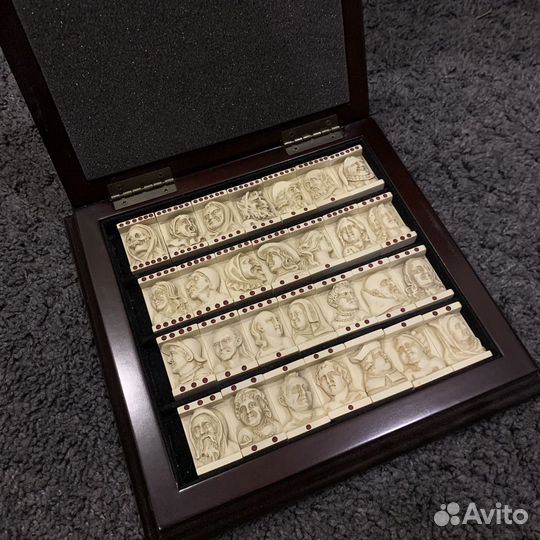 Домино эпоха Возрождения