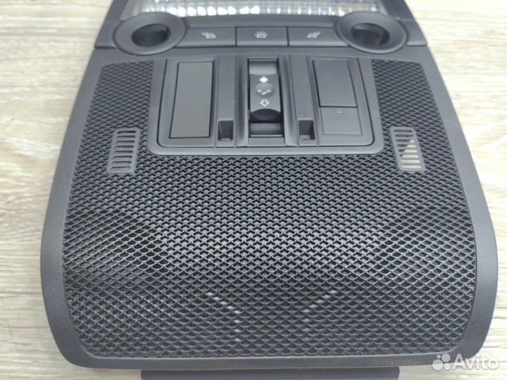 Плафон подсветки салона передний Bmw X6 E71