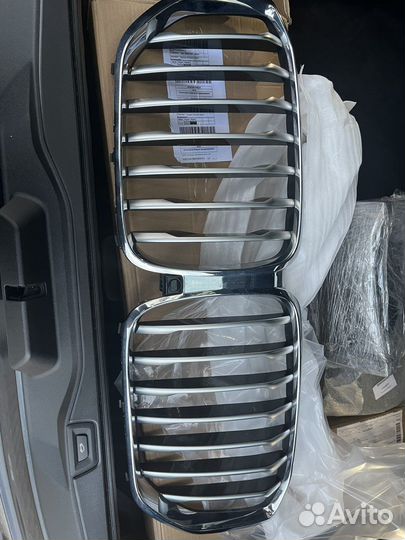 Решетка радиатора (ноздри) bmw x5 g05