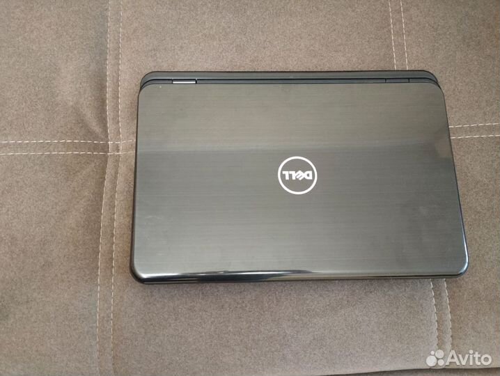 Dell на процессоре Core i-7 хорошее состояние