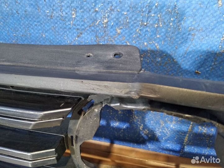 Решетка радиатора Mazda CX-5 1 2011-2017