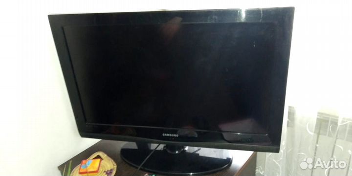 Телевизор samsung