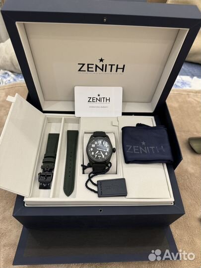 Часы zenith pilot Automatic