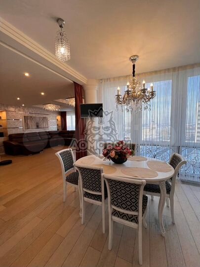 2-к. квартира, 80 м², 12/19 эт.