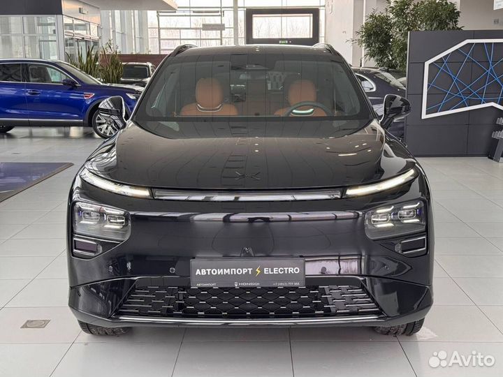 XPeng G9 551 л.с. AT, 2023