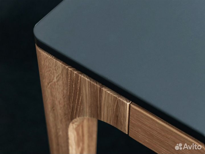 Кухонный дизайнерский стол из массива бука