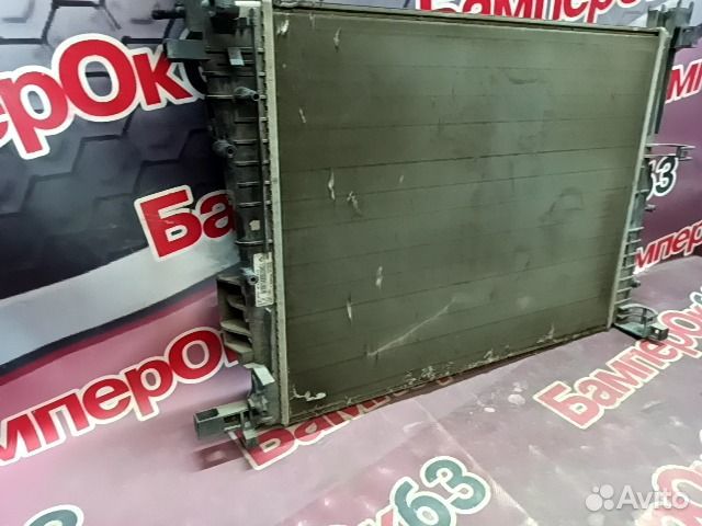 Радиатор охлаждения Renault Duster 2010