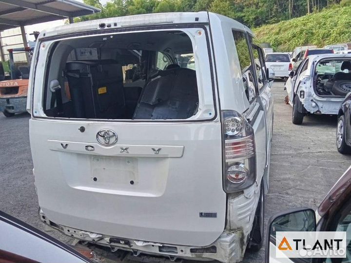 Петля капота toyota voxy