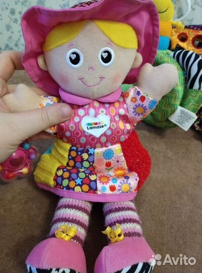 Игрушки Lamaze для малышей