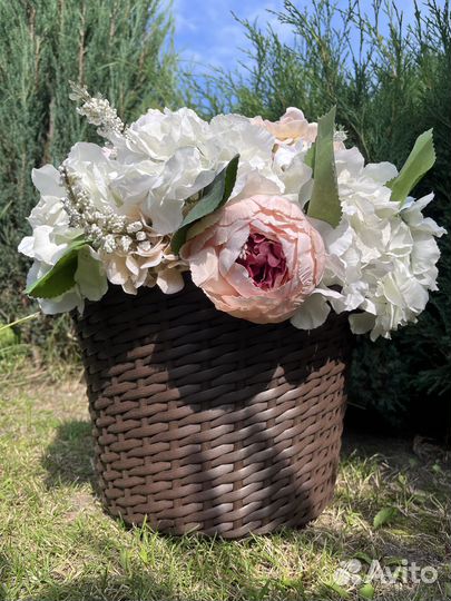 Кашпо из ротанга