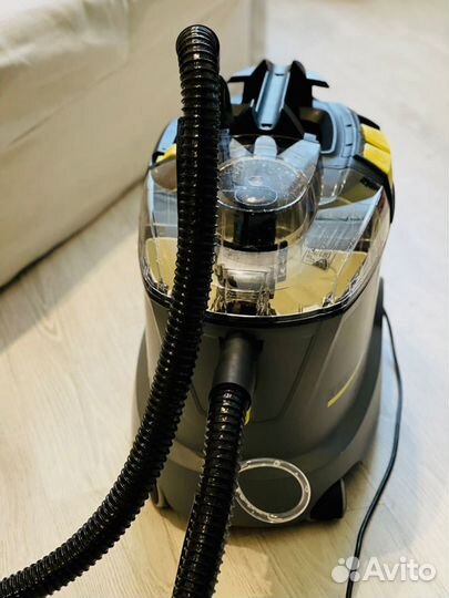 Аренда моющего пылесоса Karcher