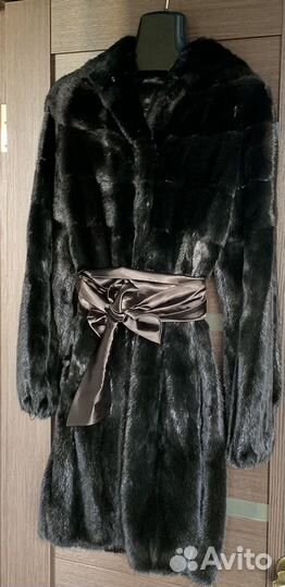 Шуба норковая с капюшоном
