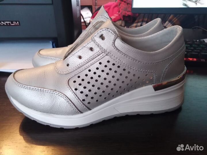 Летние перфорированные женские полуботинки 37