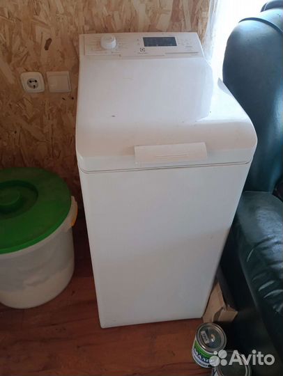 Стиральная машина с вертикальной загрузкой