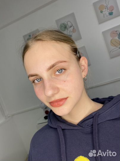 Модель брови ресницы