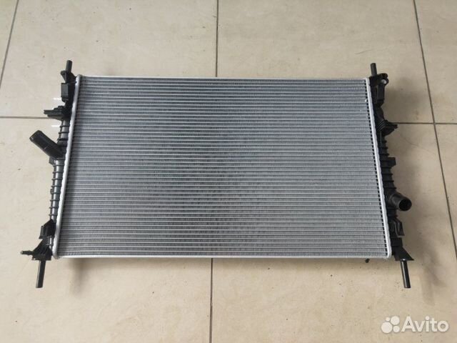 Радиатор двс Ford Transit 2014