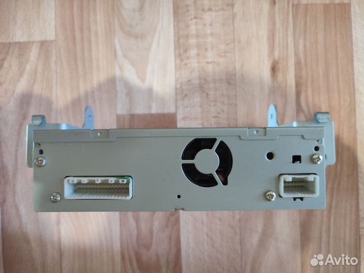 Проигрыватель DVD Nissan/Infiniti 28184JN90A