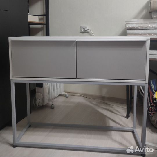Серая тумба / консольный стол лофт, минимализм