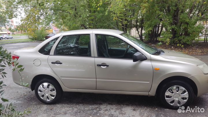LADA Granta, 2013