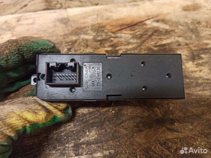 Блок подъемников Chery Tiggo T11