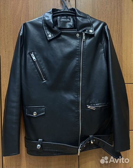 Кожаная куртка косуха женская