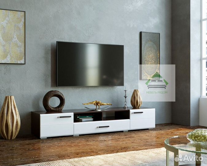 Тумба под телевизор