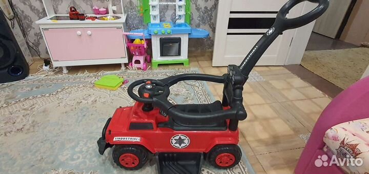 Детская машина толокар