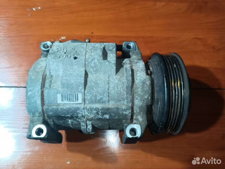 022110 Компрессор кондиционера Chrysler Grand Voya