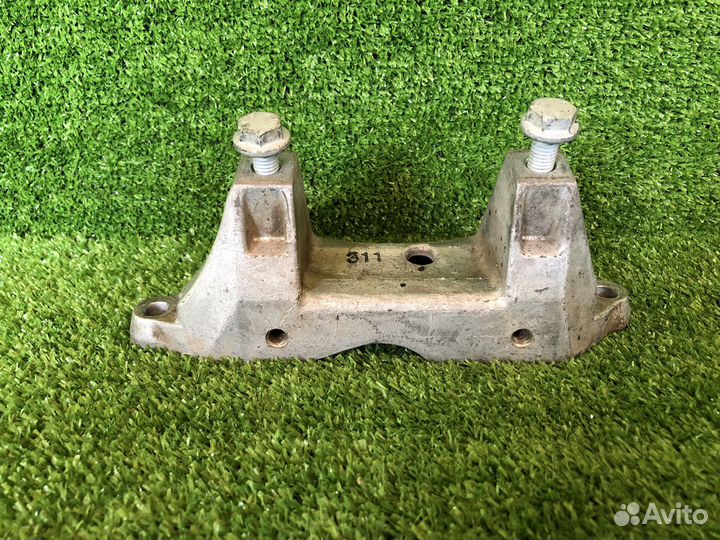 Кронштейн АКПП А2112420340 Mercedes M274 2.0