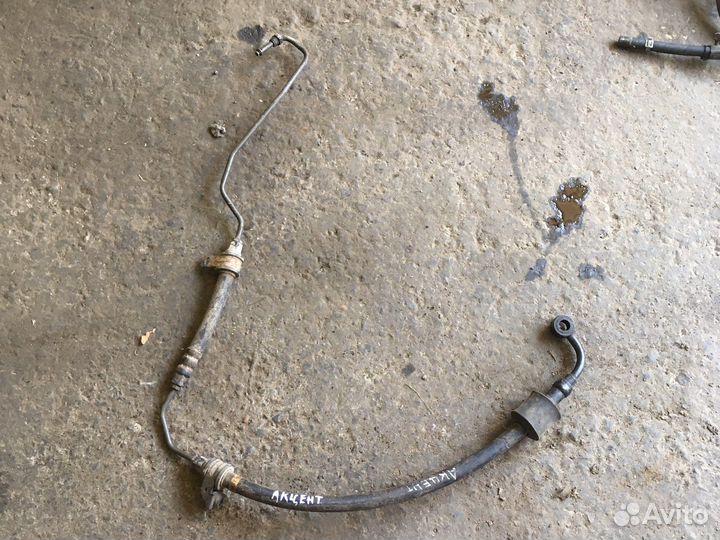 Hyundai accent Трубка гура