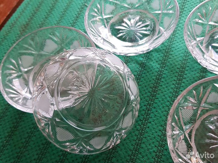 Розетки- блюдца