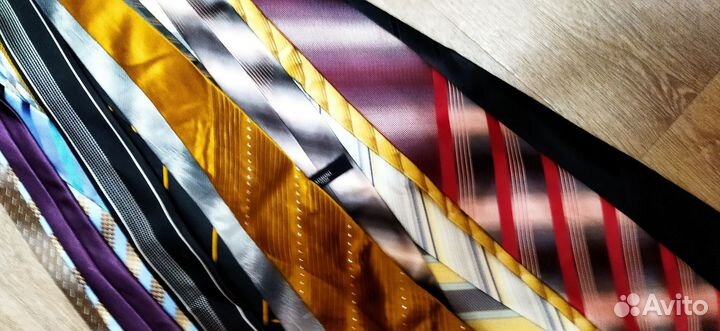 Галстуки брендовые