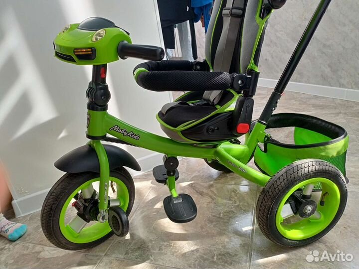 Детский трехколёсный велосипед