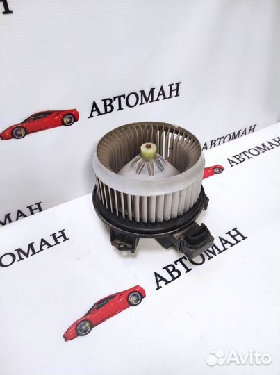 Моторчик печки Toyota Corolla E150