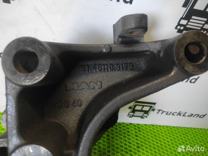 Кронштейн рулевого редуктора Man Tgx