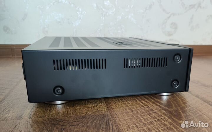 Усилитель Marantz PM6004