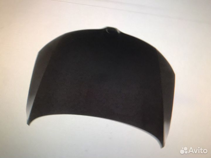 Шкода Рапид капот