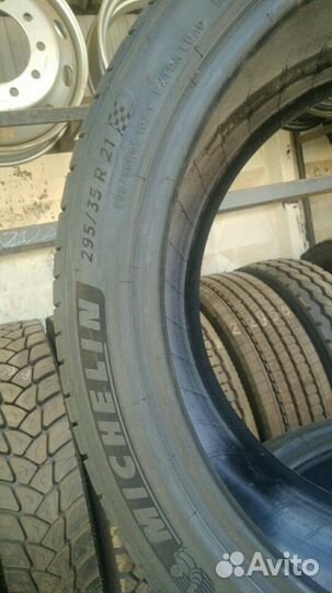 Michelin Latitude Sport 3 295/35 R21