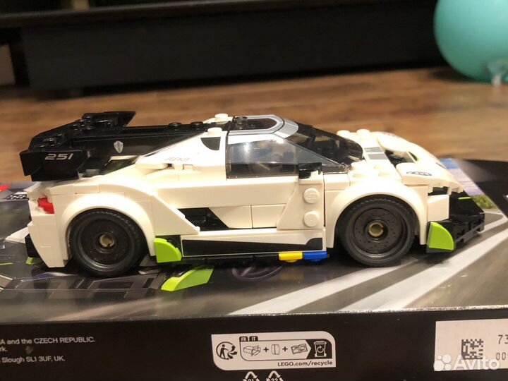 Машина lego speed champions Koenigsegg (собранная)