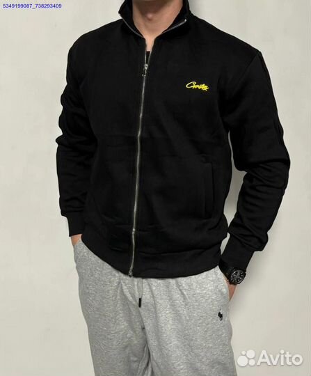 Яркая кофта Corteiz для смелых решений