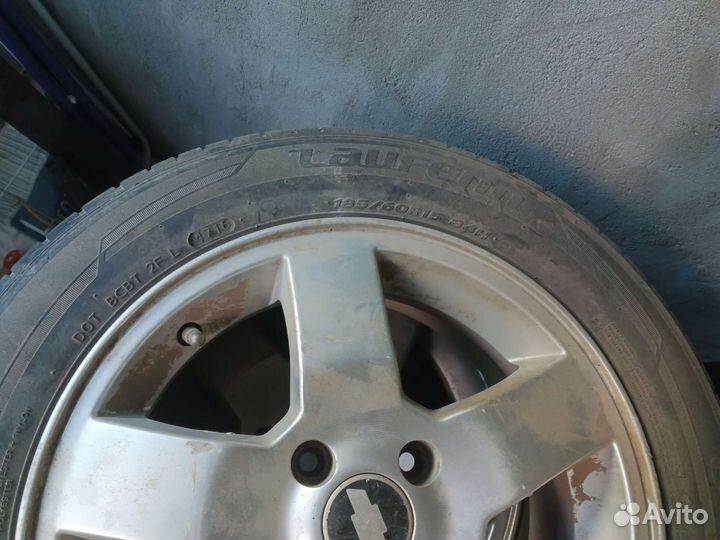 IndoRadial 6688 18.4/65 R15 84L