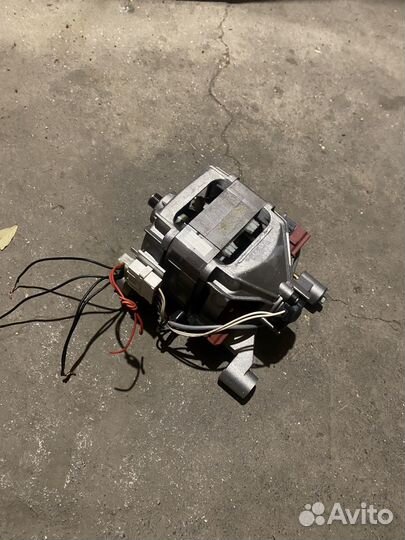 Продам двигатель от стиральной машины