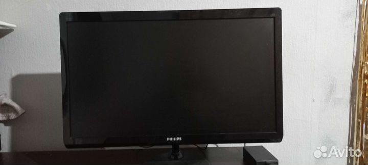 Монитор Philips