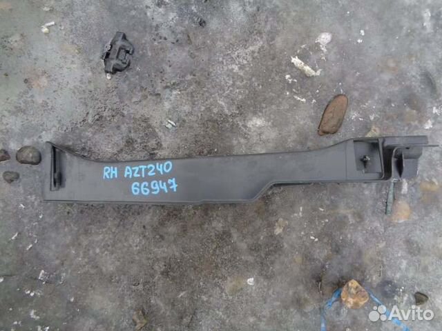 Накладка на крыло передняя правая Toyota Premio